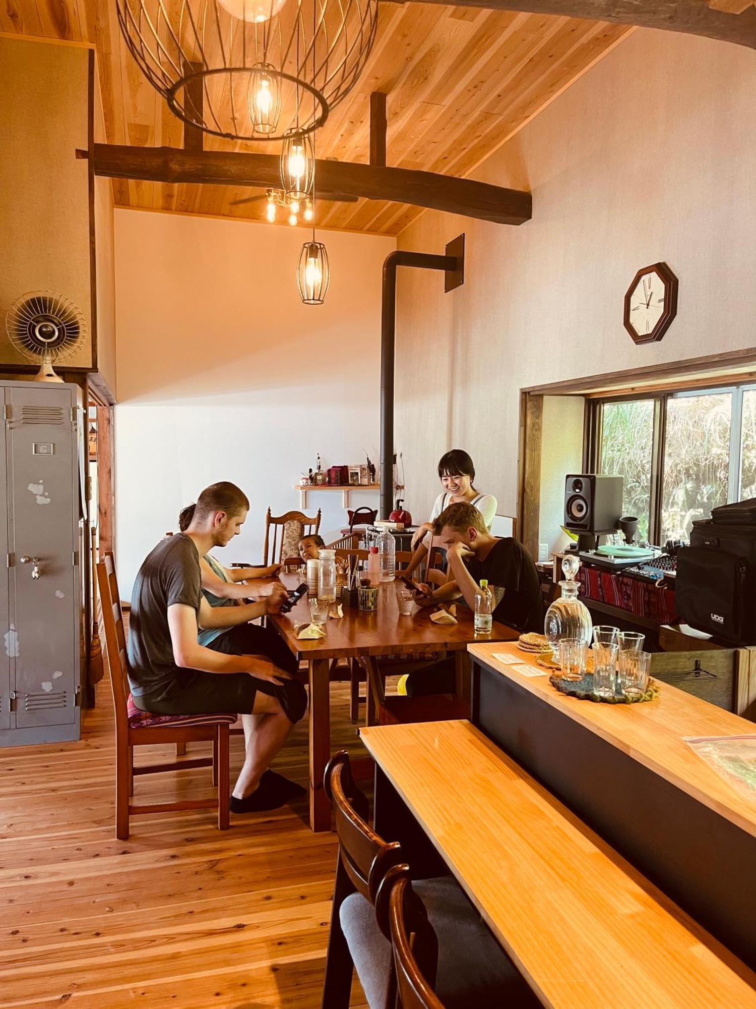 Homestay Hanihoheto Ena Extérieur photo